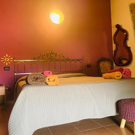 Agriturismo La Pace Villa Valeggio sul Mincio Eksteriør bilde