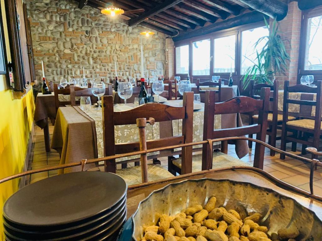 Agriturismo La Pace Villa Valeggio sul Mincio Eksteriør bilde